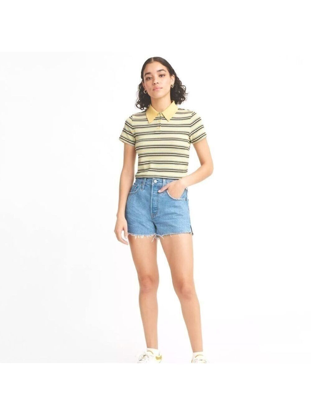 Levi’s 501 cut off hem shorts.